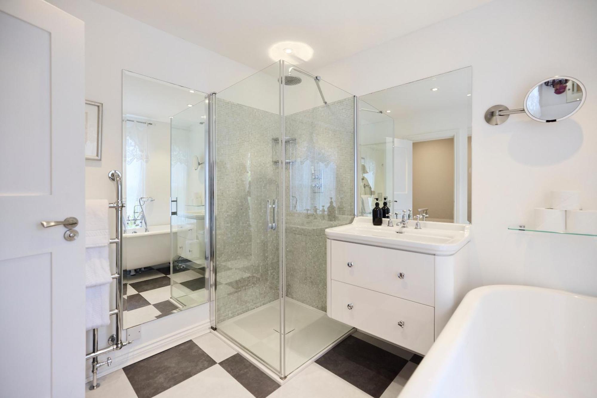 Appartamento The Kensington Designer'S Retreat - Modern 1Bdr Flat Londra Esterno foto